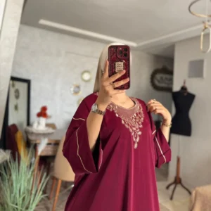 قفطان وكيمونو مغربي بتصميم مخزني فاخر - طرزة المخ والعقاد الأصيلة (Copie)