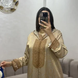 جلابـة 2ps مخدومة بالطرز او العقاد