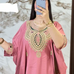 قفطان وكيمونو مغربي بتصميم مخزني فاخر - طرزة المخ والعقاد الأصيلة