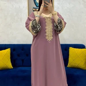 قفطان وكيمونو مغربي بتصميم مخزني فاخر - طرزة المخ والعقاد الأصيلة (Copie) (Copie)